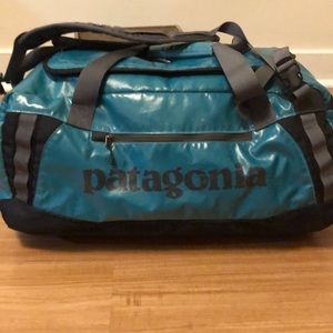 Patagonia Black Hole Duffle Turquoise 60L